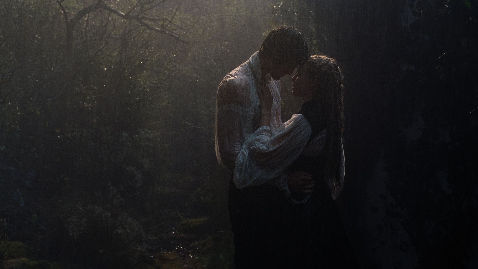 Caption: (L-r) JACOB ELORDI as Heathcliff and Actor, Producer MARGOT ROBBIE as Catherine Earnshaw in “Wuthering Heights,” a Warner Bros. Pictures Release. Photo Credit: Photo Courtesy Warner Bros. Pictures
