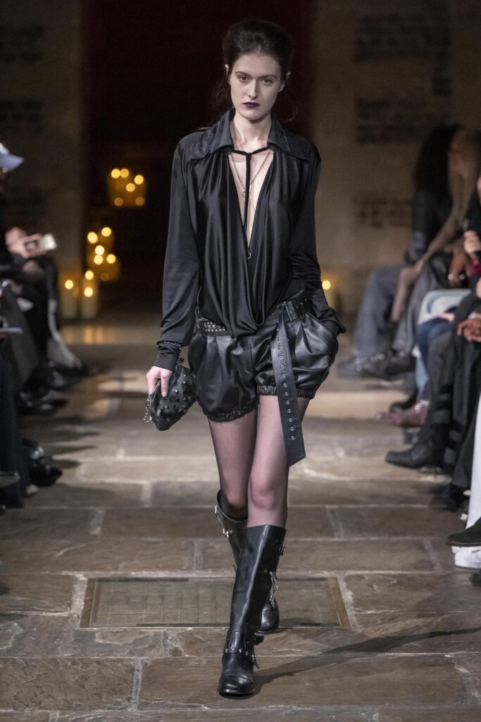 sfilata john richmond autunno inverno 2026 london fashion week foto runway