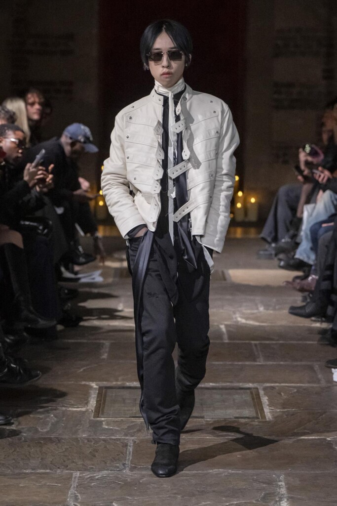 sfilata john richmond autunno inverno 2026 london fashion week foto runway