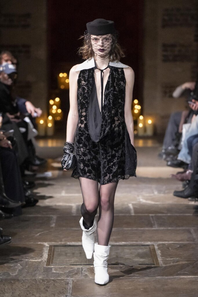 sfilata john richmond autunno inverno 2026 london fashion week foto runway