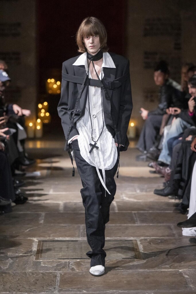 sfilata john richmond autunno inverno 2026 london fashion week foto runway