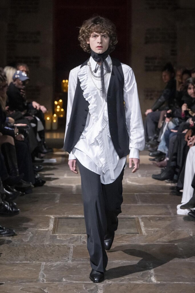 sfilata john richmond autunno inverno 2026 london fashion week foto runway