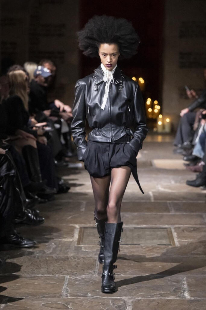 sfilata john richmond autunno inverno 2026 london fashion week foto runway