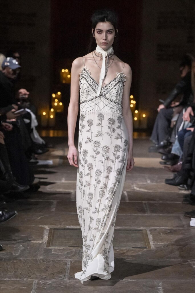 sfilata john richmond autunno inverno 2026 london fashion week foto runway