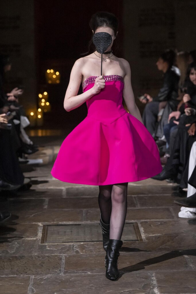 sfilata john richmond autunno inverno 2026 london fashion week foto runway