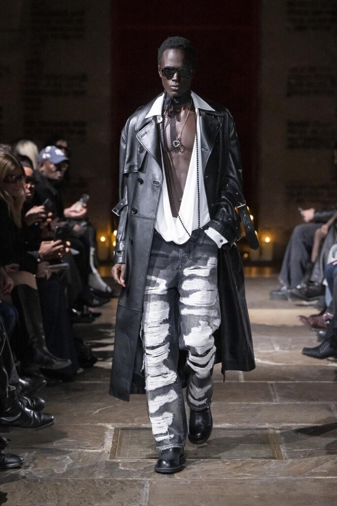 sfilata john richmond autunno inverno 2026 london fashion week foto runway