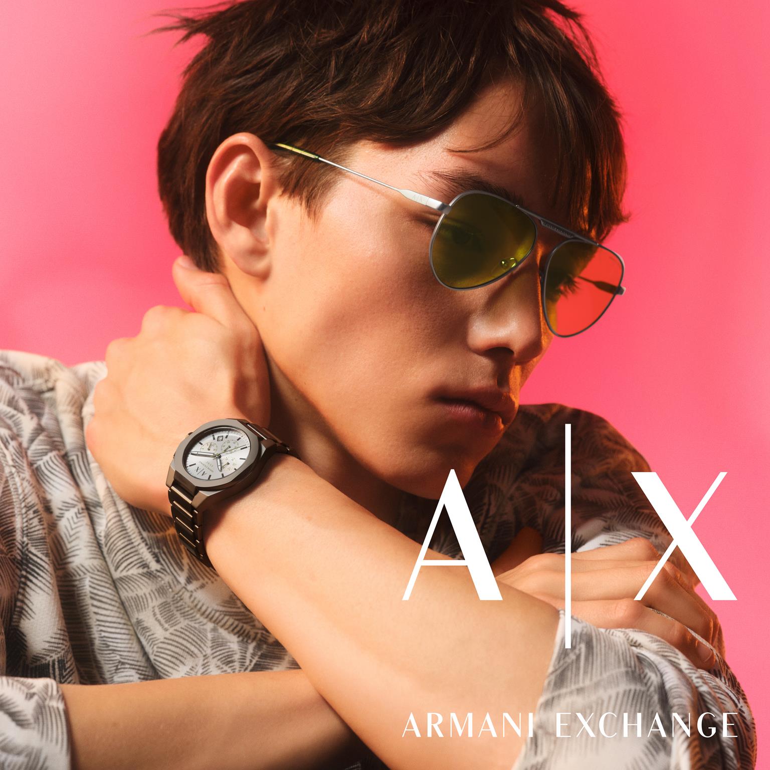 Armani Exchange presenta la campagna Primavera Estate 2026