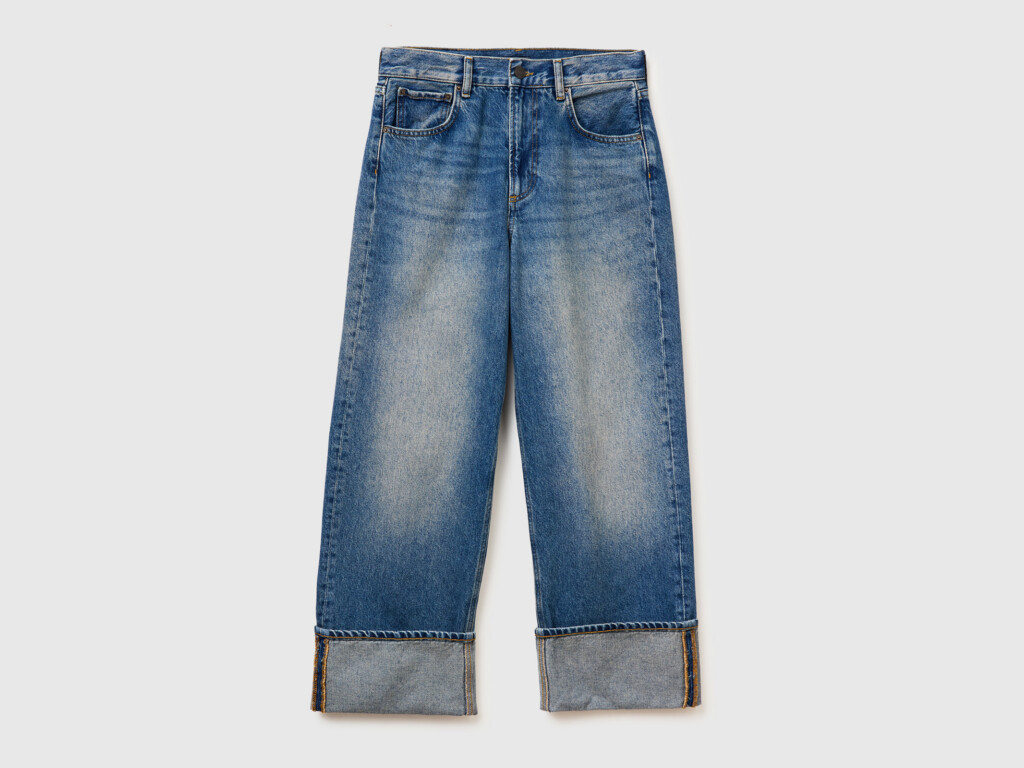Jean's West