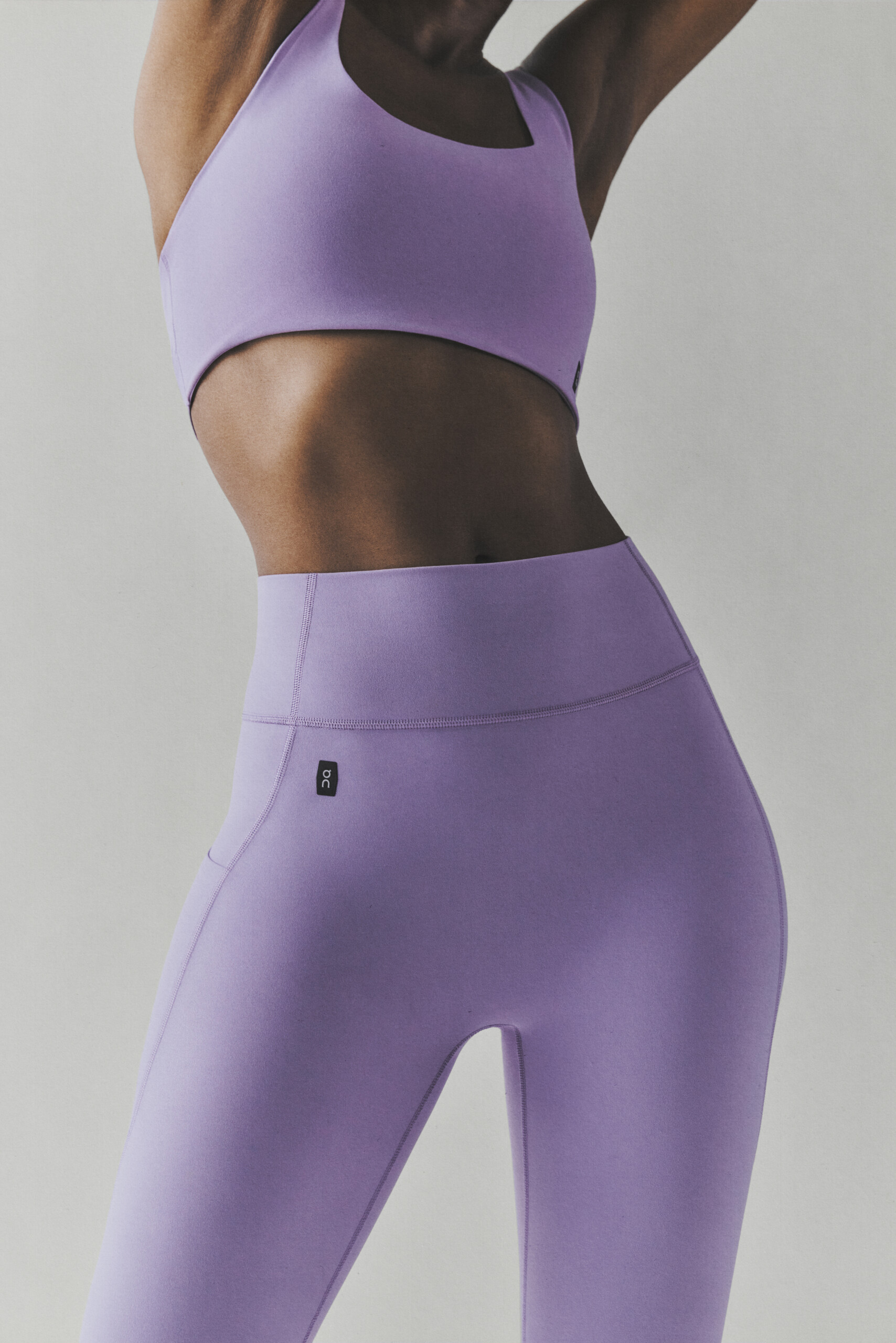 On presenta i tights SS26 