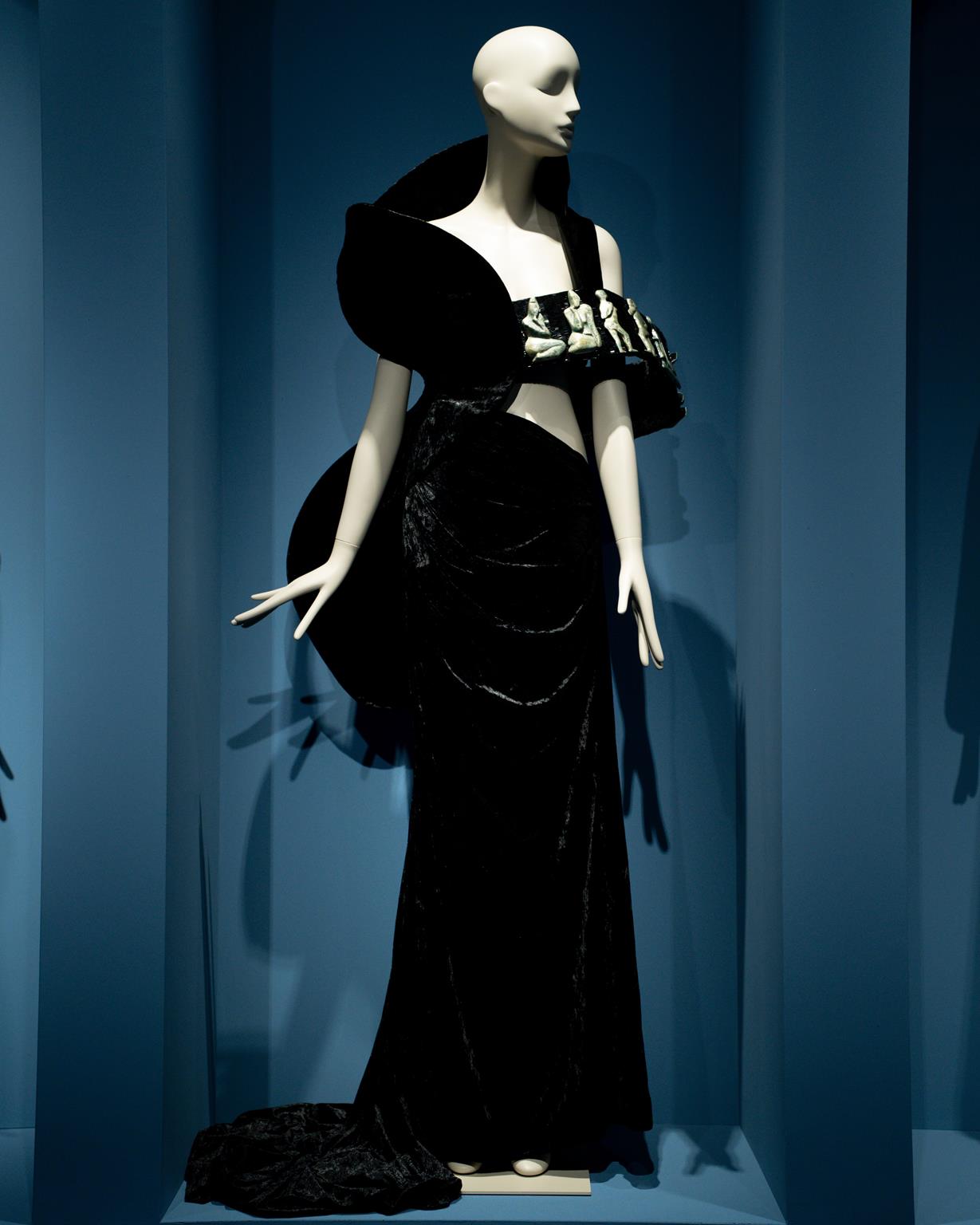 Phan Dang Hoang presenta Lacquer FW 2026