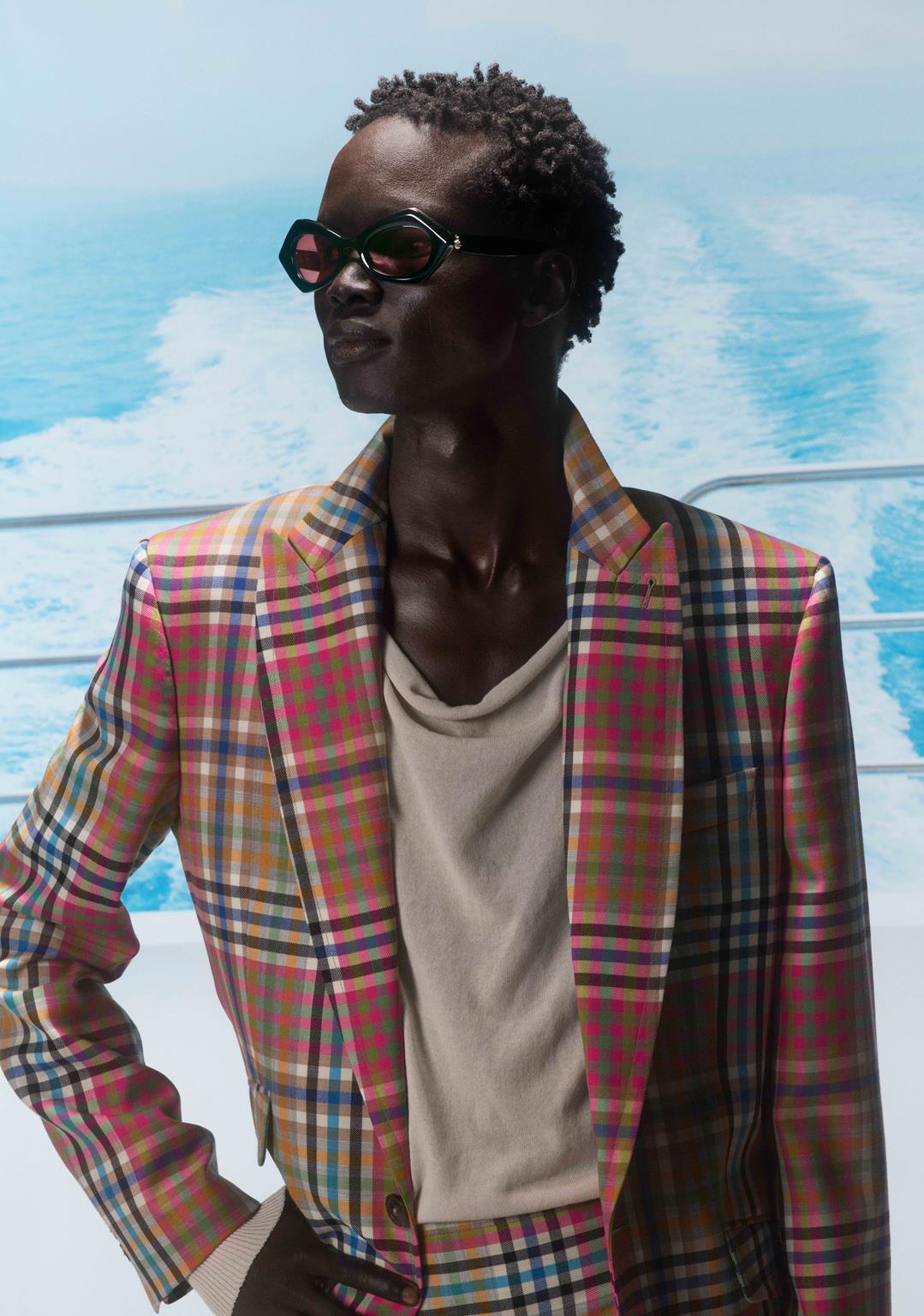 Vivienne Westwood presenta la Sun Collection 2026