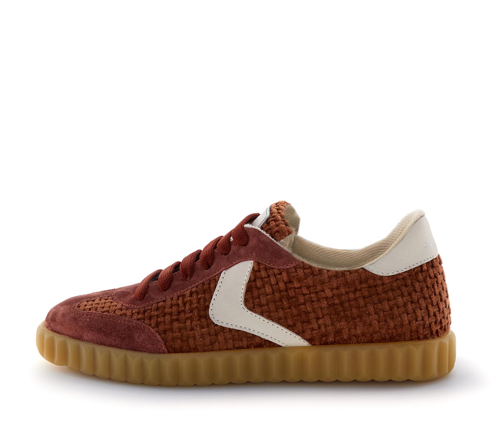 Voile Blanche presenta la sneaker Ines FW2627 