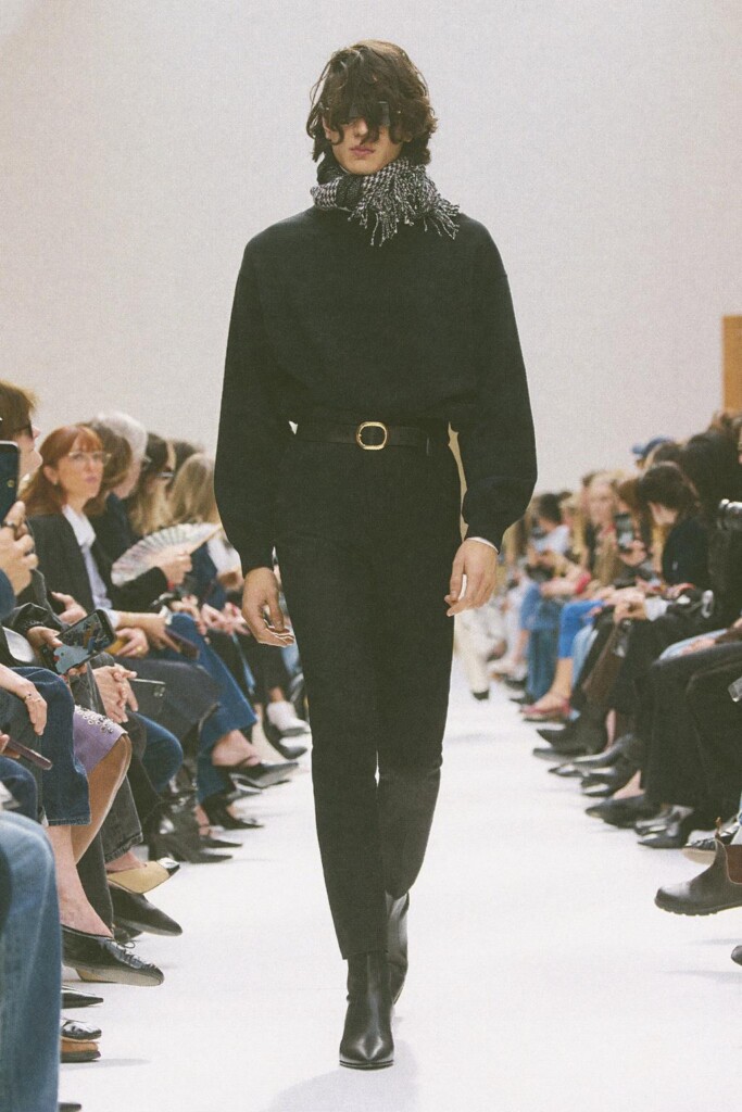 tutte le uscite in passerella della sfilata di celine autunno inverno 2026 (1)