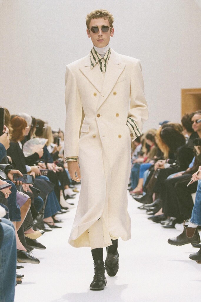 tutte le uscite in passerella della sfilata di celine autunno inverno 2026 (1)