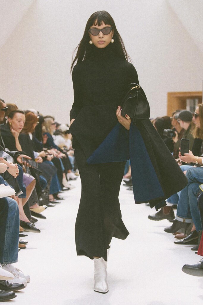 tutte le uscite in passerella della sfilata di celine autunno inverno 2026 (1)