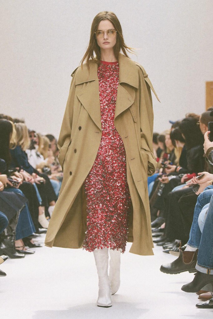 tutte le uscite in passerella della sfilata di celine autunno inverno 2026 (1)