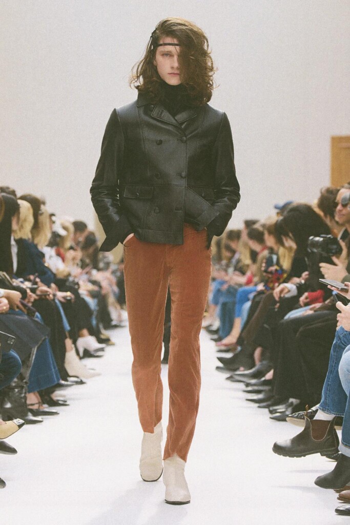tutte le uscite in passerella della sfilata di celine autunno inverno 2026 (1)