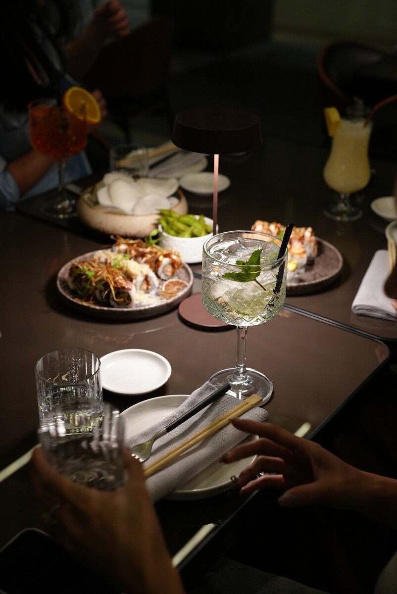 AYU sushi concept sushi all you can eat
