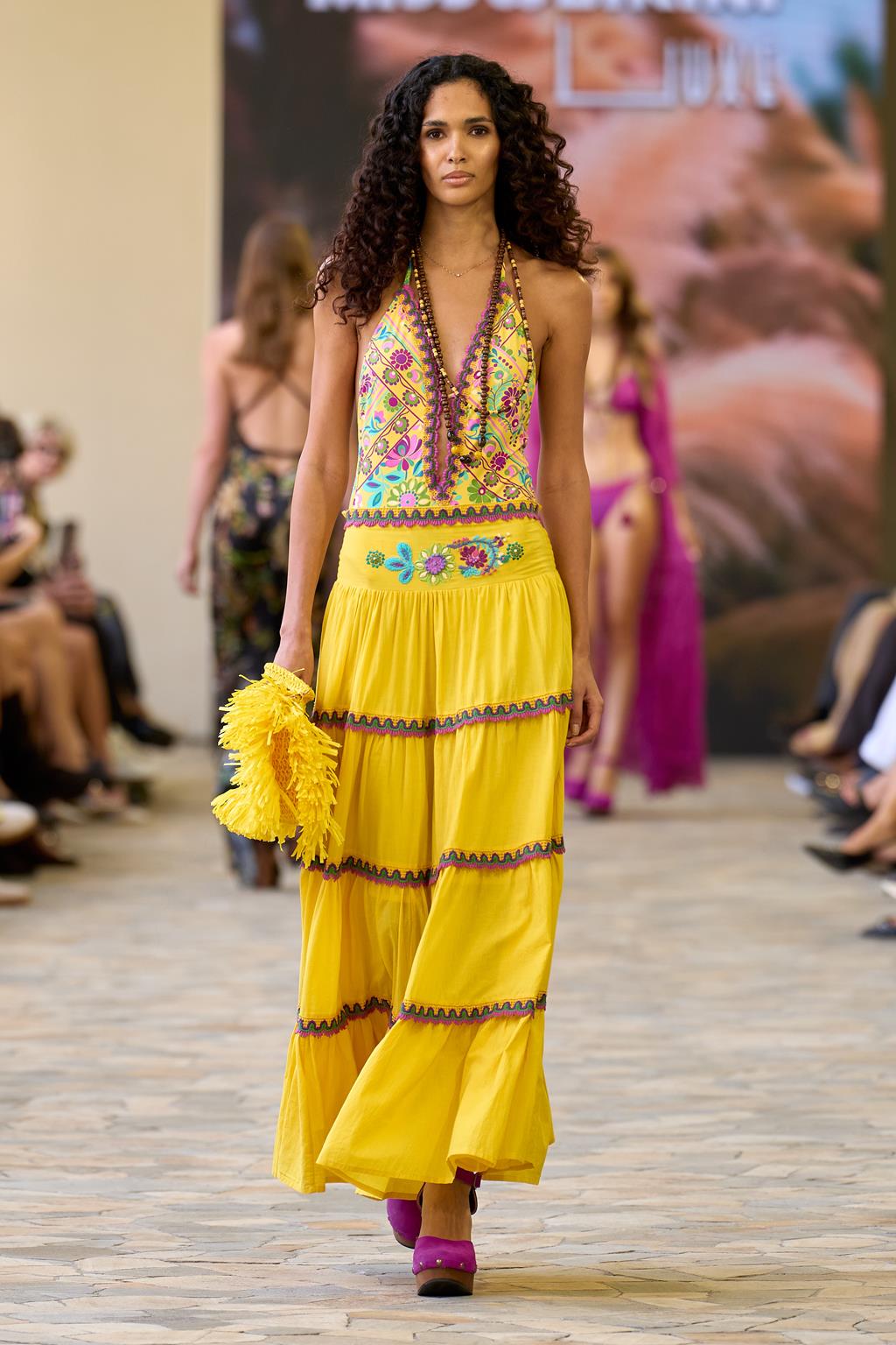Folk di Miss Bikini Luxe bikini couture