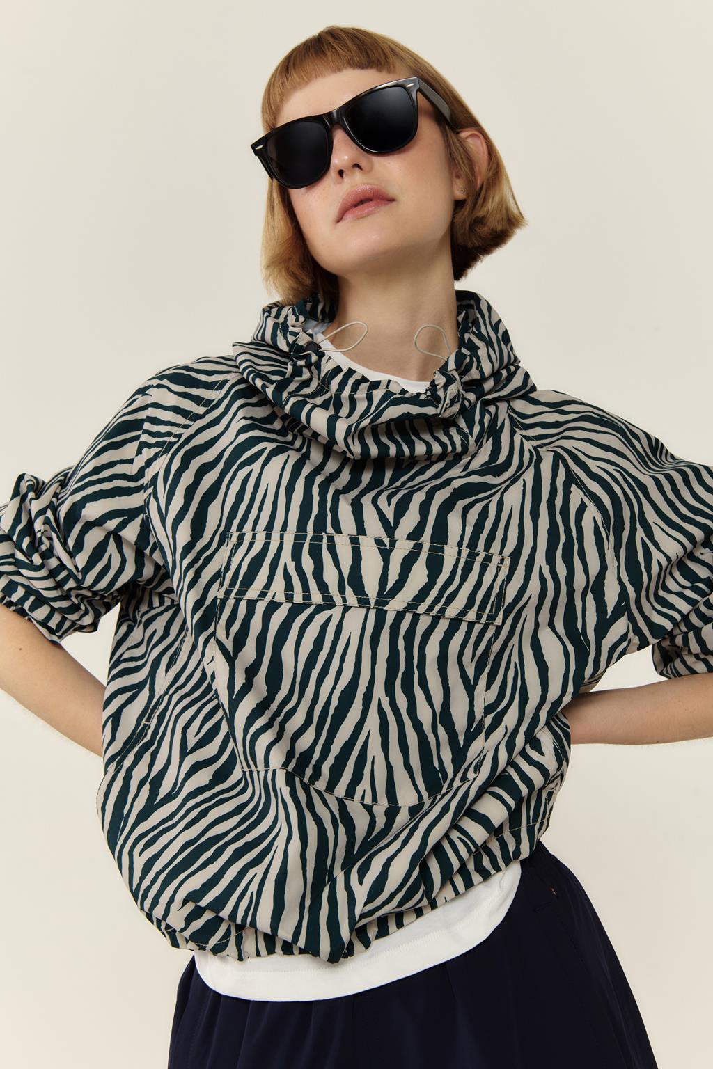 Save the Duck Urban Animalier reinterpreta stampe zebra e leopardo