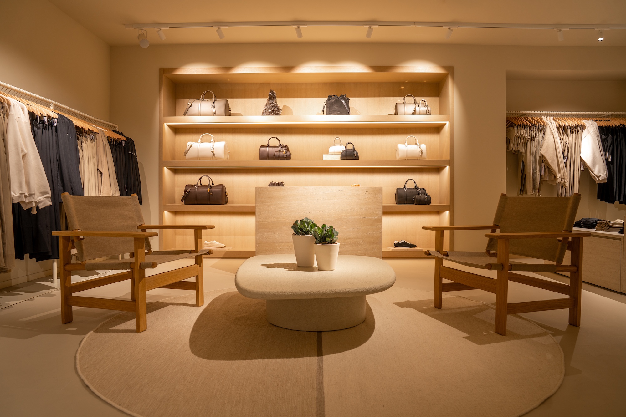 ALO takeover wellness store Saint Tropez 1