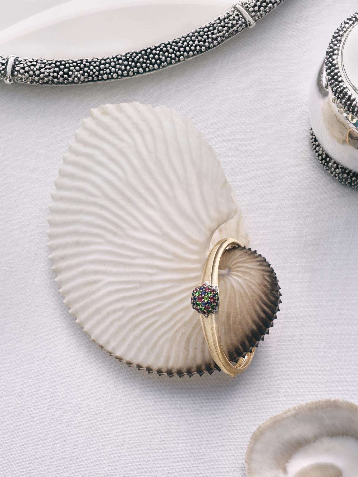 Buccellati lancia la collezione Muse il motivo Caviar entra nella gioielleria