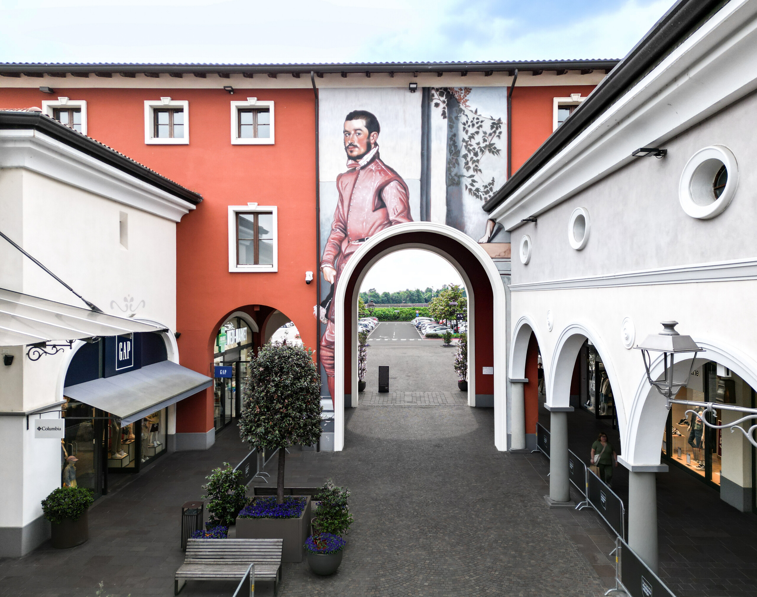 andrea ravo franciacorta designer village