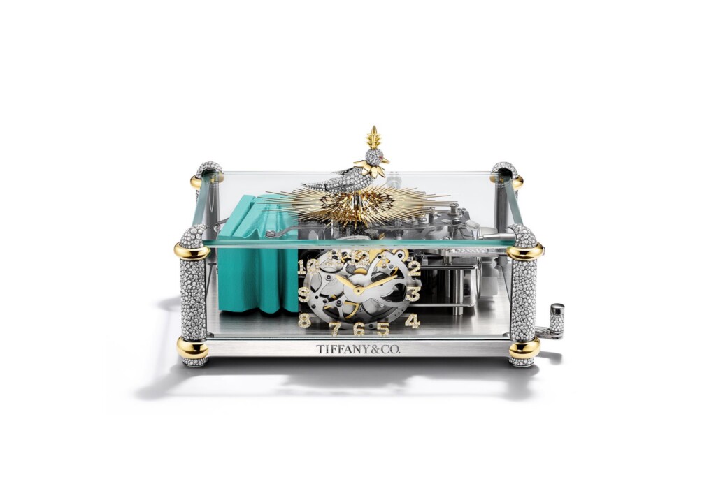 Il Singing Bird on a Clock di Tiffany & Co. orologio che canta