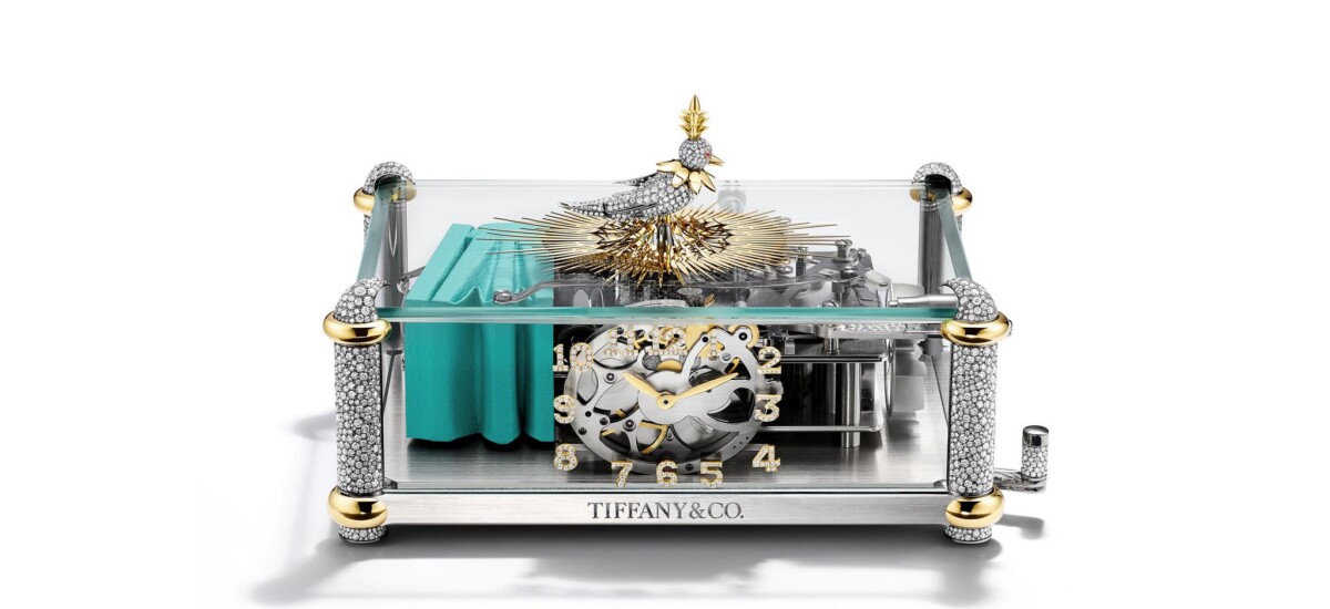 Il Singing Bird on a Clock di Tiffany & Co. orologio che canta