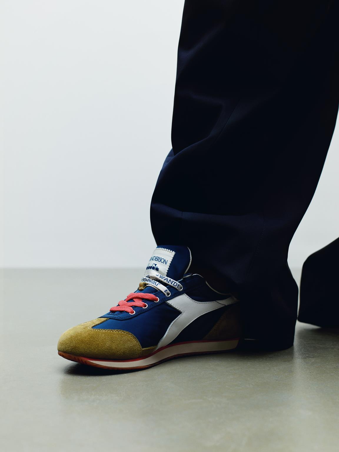 JW Anderson x Diadora la sneaker Equipe del 1975 reinterpretata