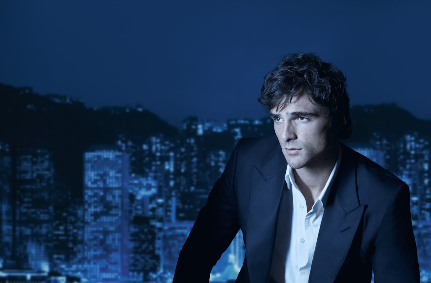 bleu de chanel l'exclusif jacob elordi (10)