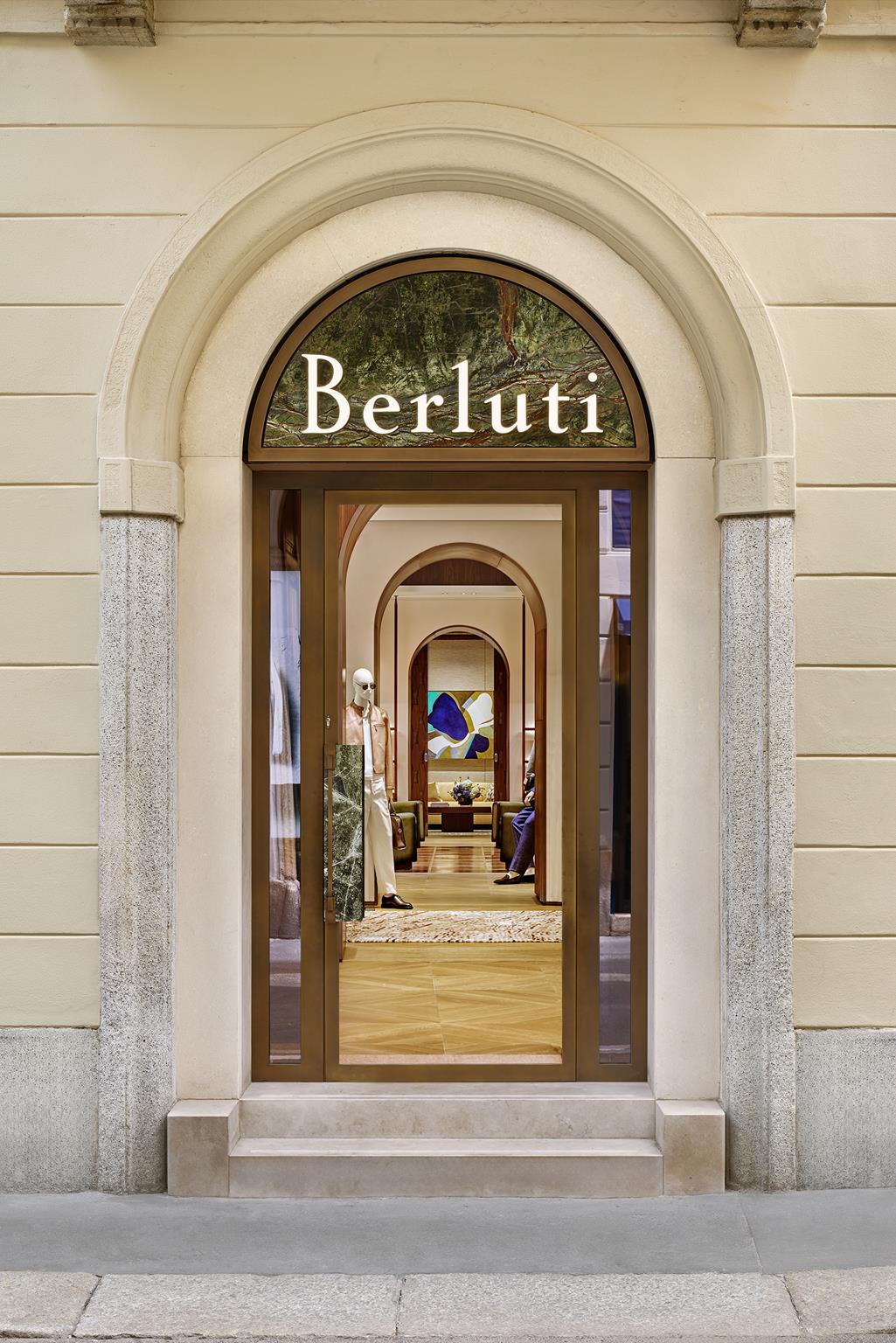 Berluti apre a Milano una nuova boutique