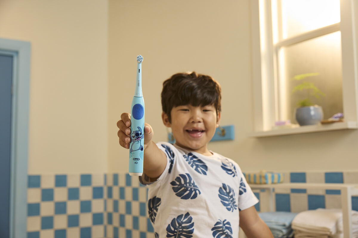 Oral-B iO Kids Stich