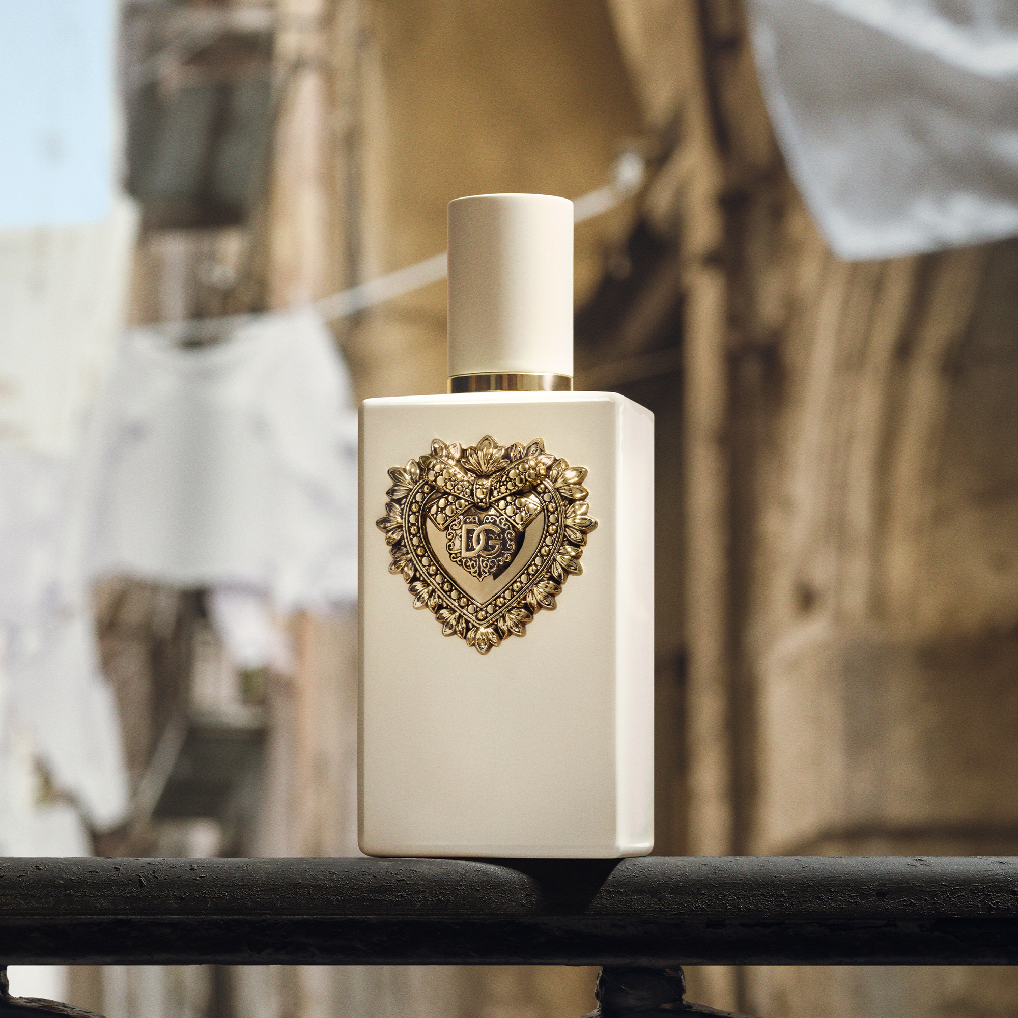 dolce gabbana devotion eau de parfum intense (5)