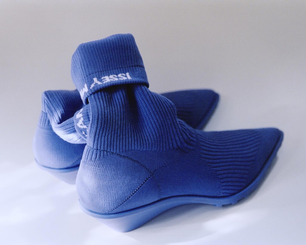 Camper e ISSEY MIYAKE presentano Anna, la calzatura dal design scultoreo