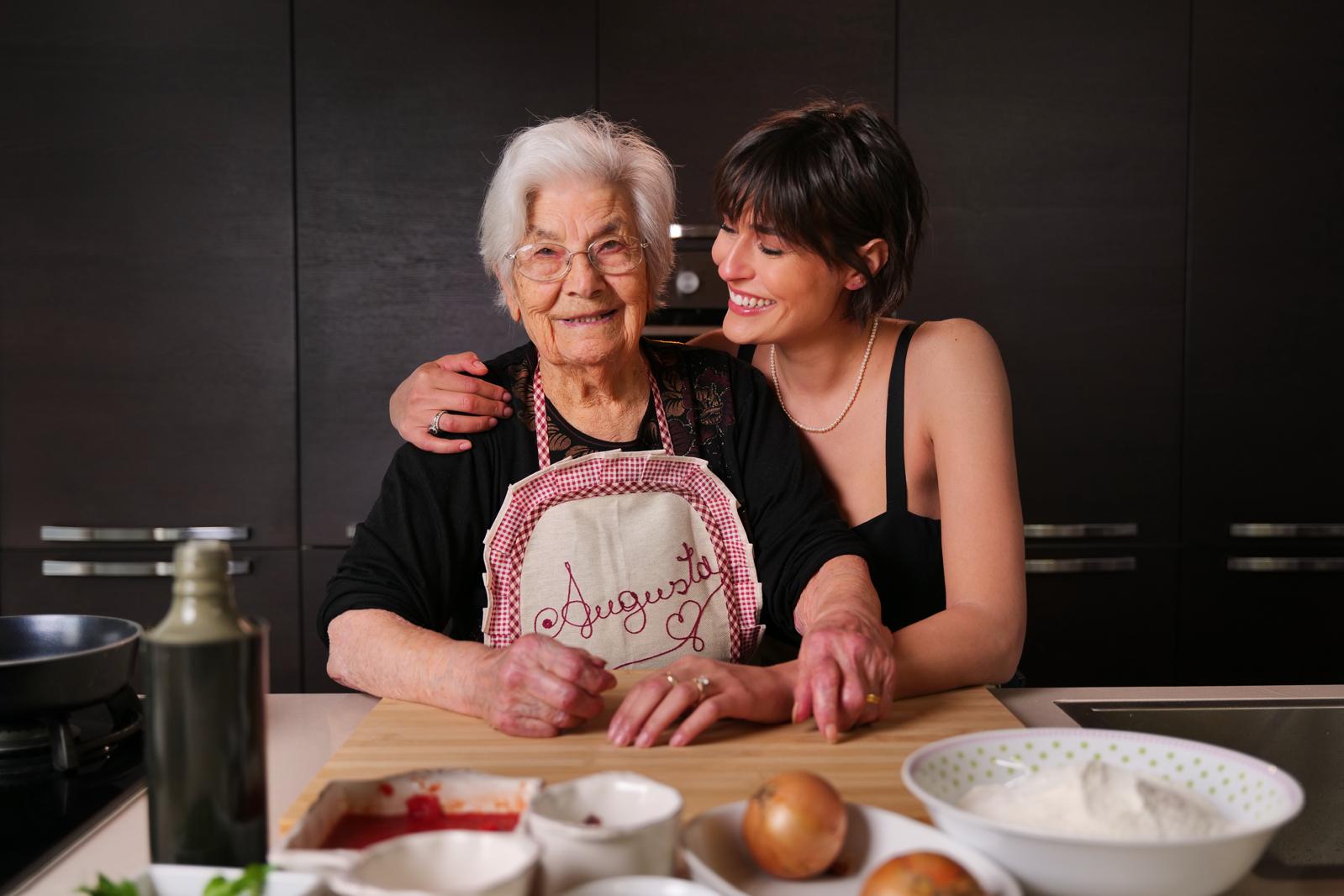 In cucina con la bisnonna