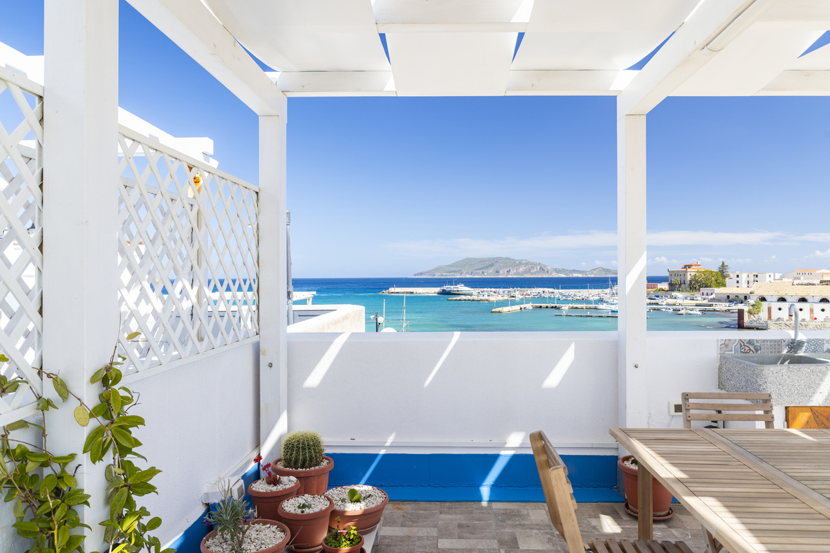 Favignana_The Odissey_airbnb