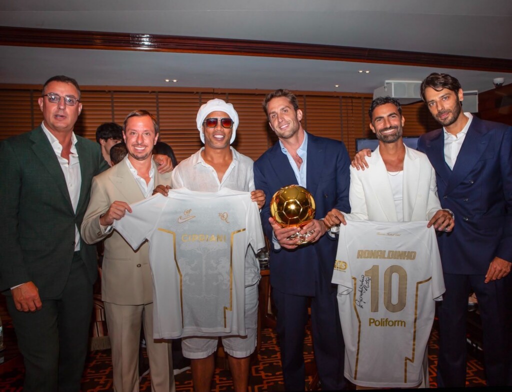 Ronaldinho x Ravenna by Cipriani reinterpreta la jersey