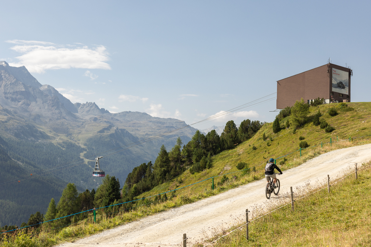 bici-mpuntain-bike-engandina