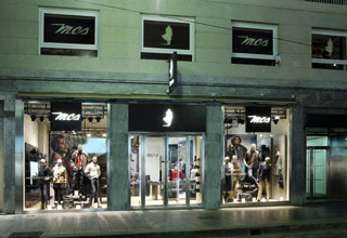 Boutique Marlboro Classics in Via Torino, Milano