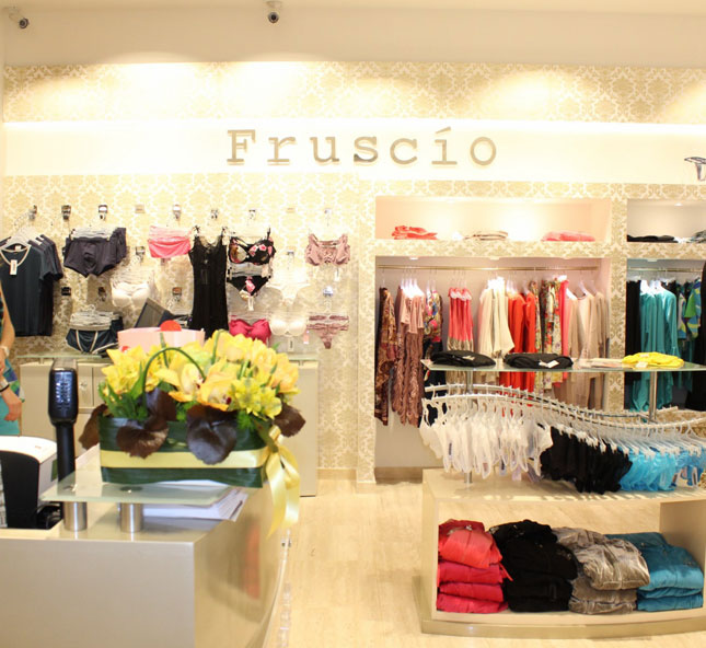 Nuova boutique Fruscio a Milano