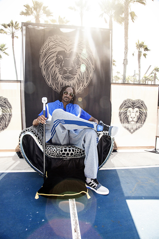 Snoop Lion per adidas Originals Hard Court Defender