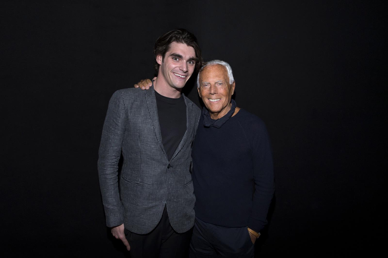 RJ Mitte e Giorgio Armani