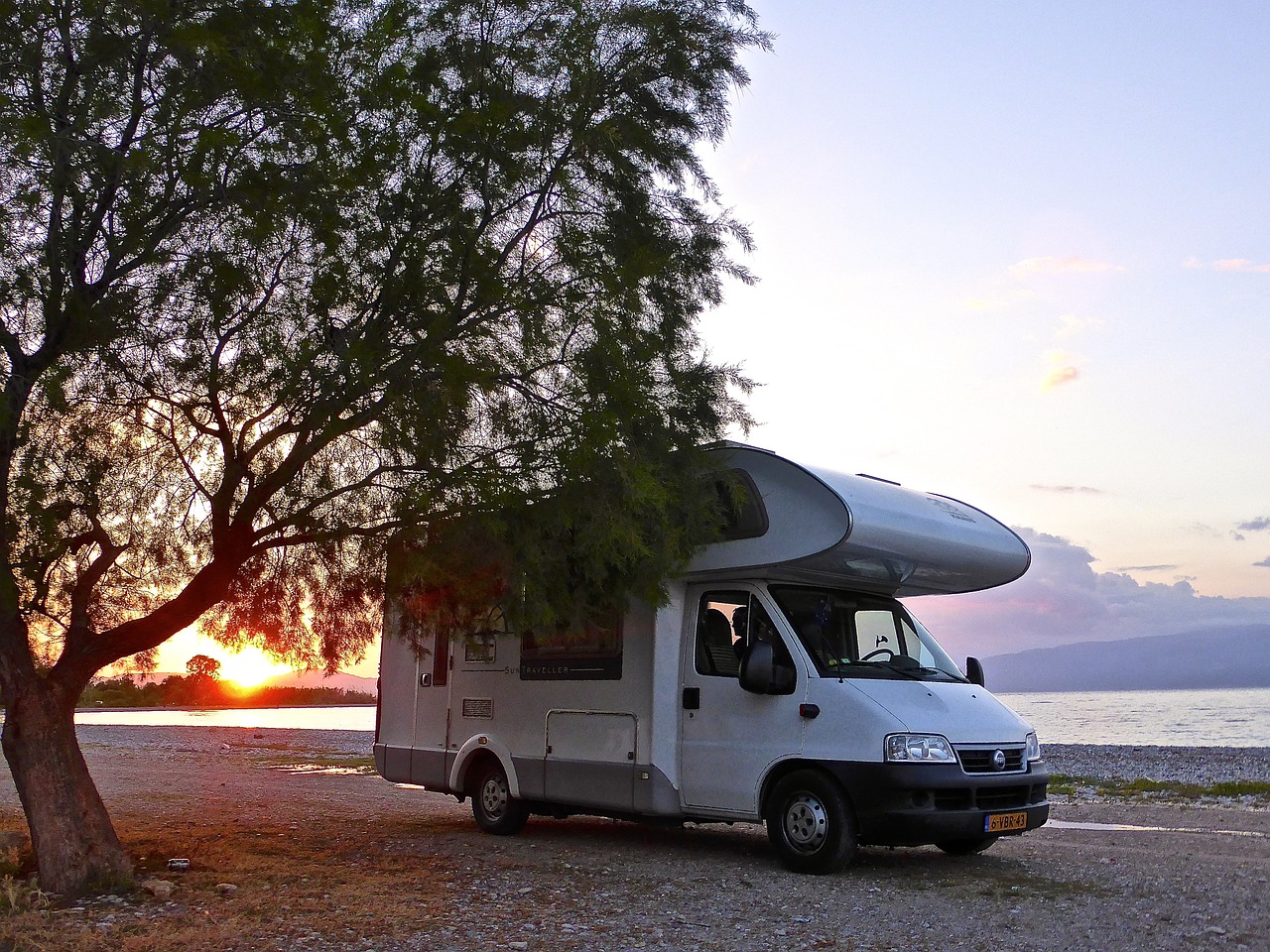 Viaggio lungo in camper