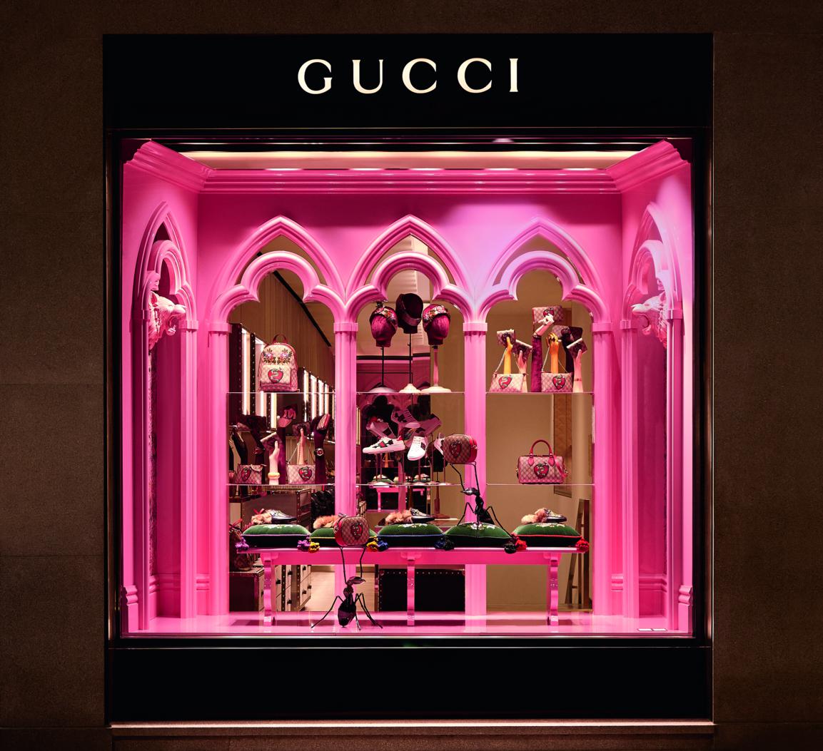 Gucci - vetrina Gift Giving 2016