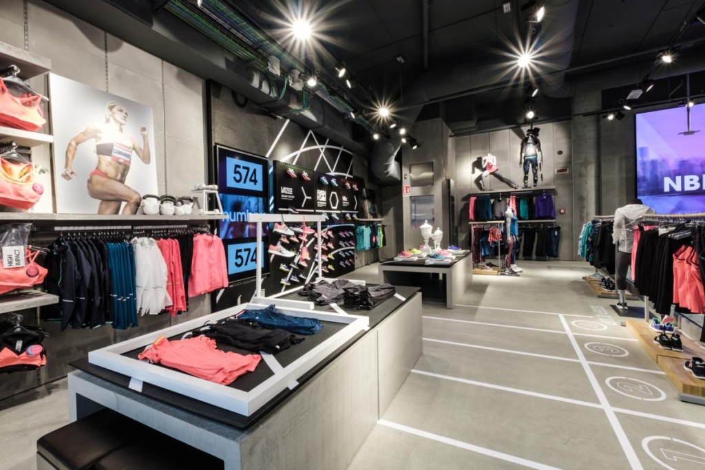 new balance store milano