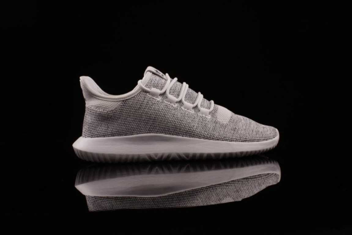 adidas Originals arrivano le nuove sneakers Tubular Shadow