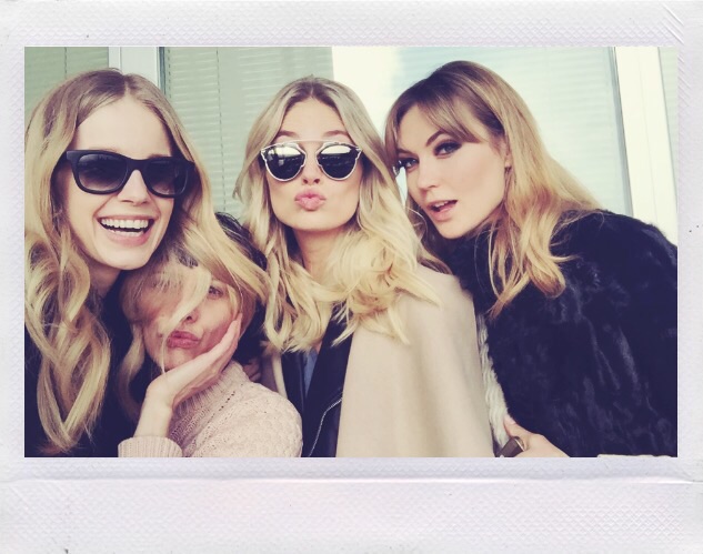 Giorgia Pambianchi. A selfie with models