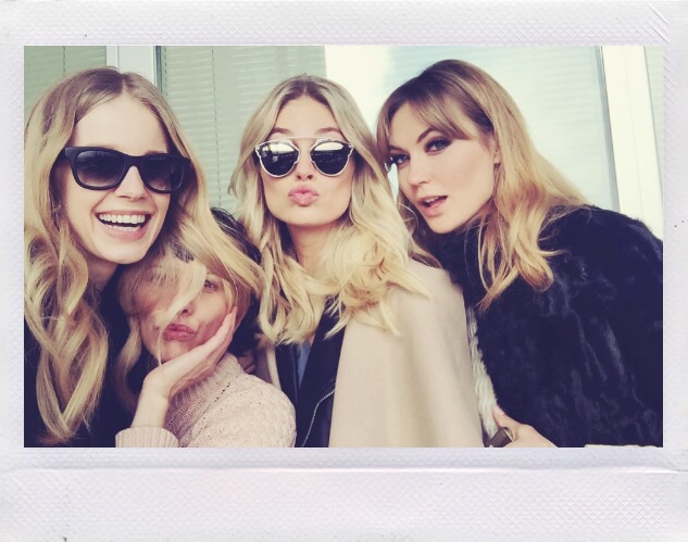 Giorgia Pambianchi. A selfie with models