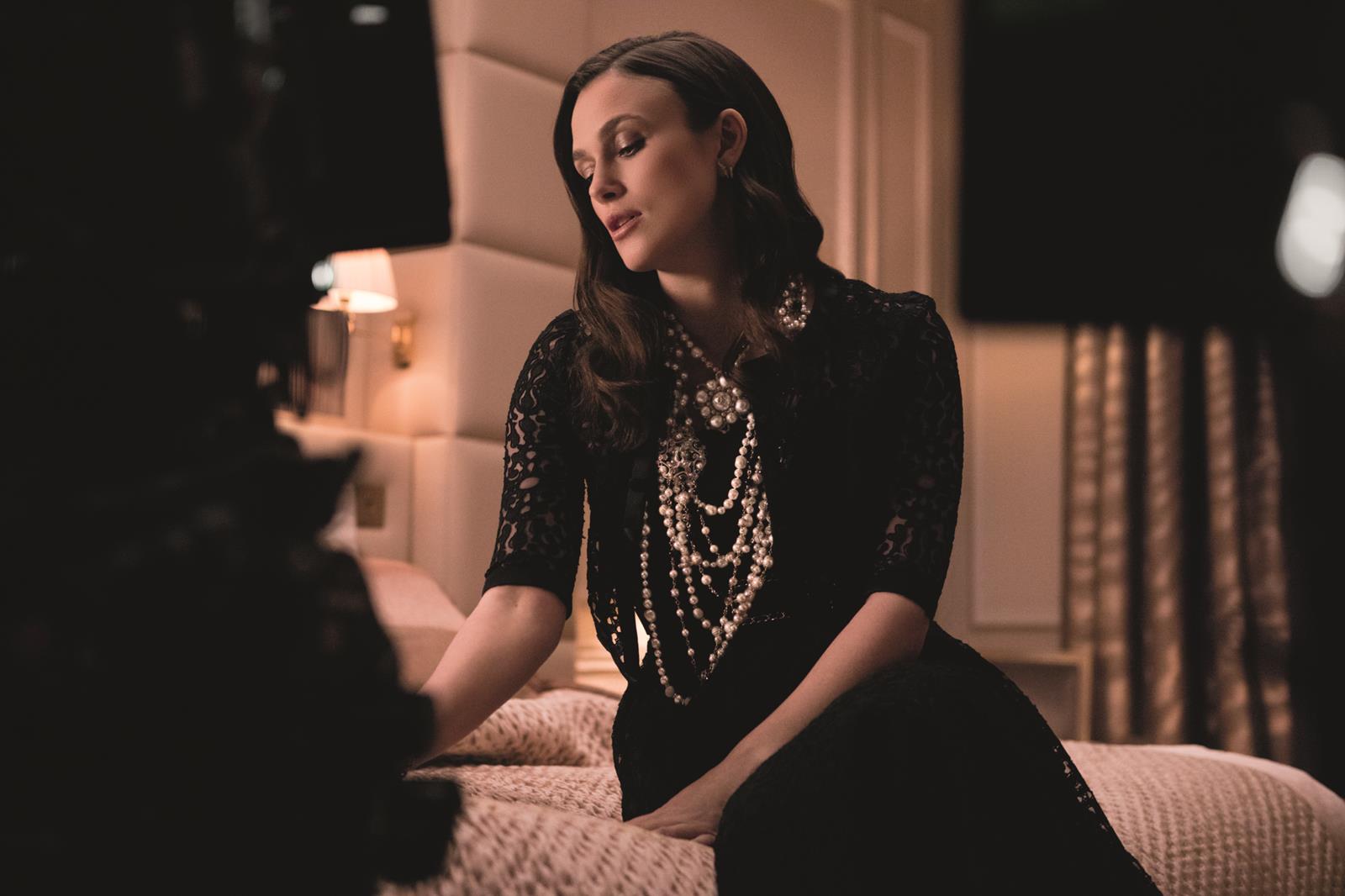 Chanel presenta il profumo per la notte: Coco Mademoiselle L'eau Privée -  Fashion Times
